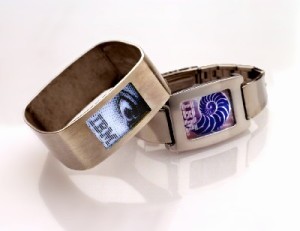 digital-jewelry-bracelet